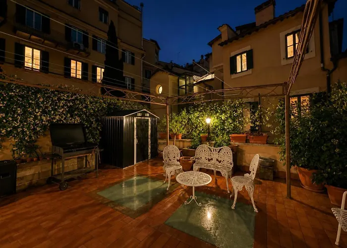 Veronica Suite, Terrace Exclusive Historic Centre Piazza Venezia Apartamento *